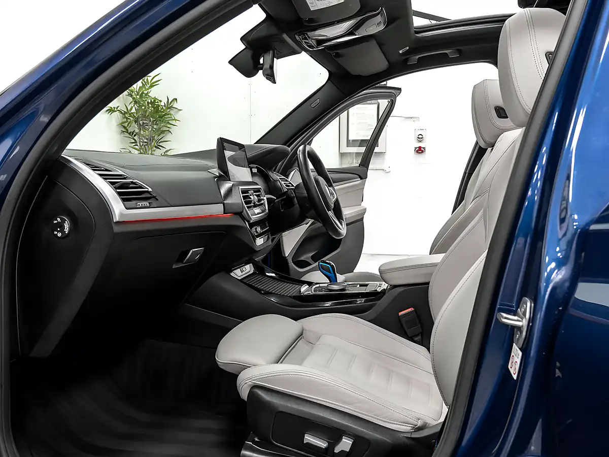 Used 2022 BMW iX3 M Sport Pro Phytonic Blue - Interior and Exterior details 11