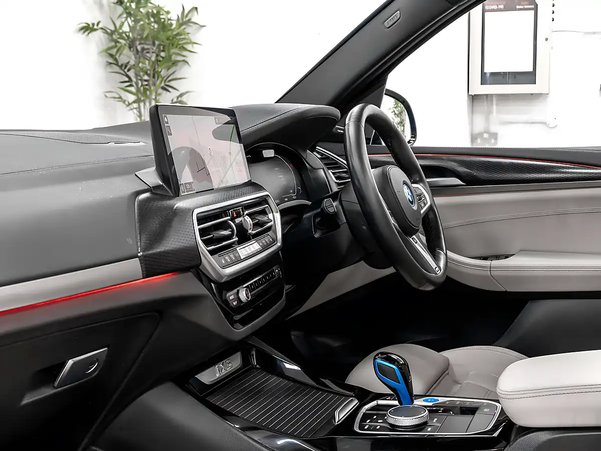 Used 2022 BMW iX3 M Sport Pro Phytonic Blue - Interior and Exterior details 15