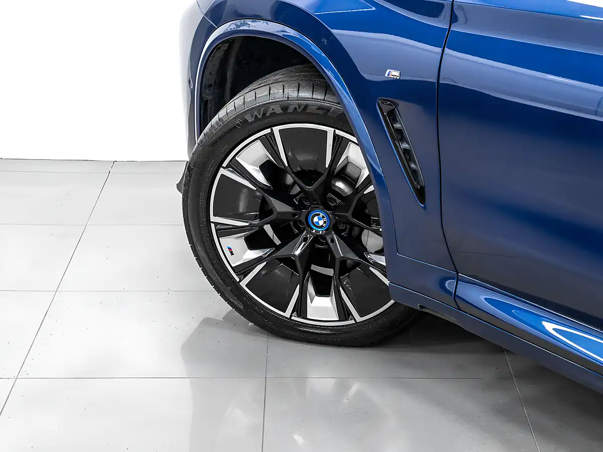 Used 2022 BMW iX3 M Sport Pro Phytonic Blue - Interior and Exterior details 10