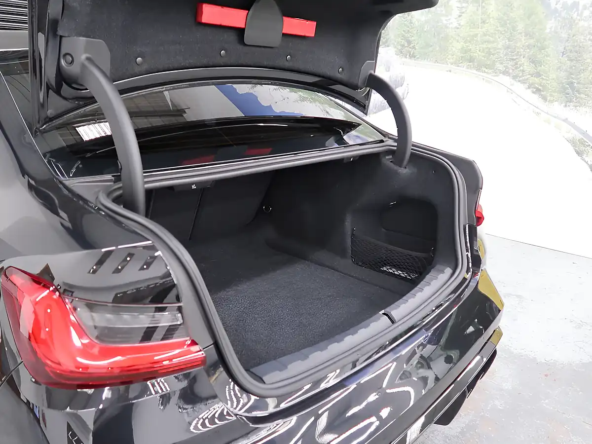 Used 2022 BMW M3 Competition Black - Interior and Exterior details 19