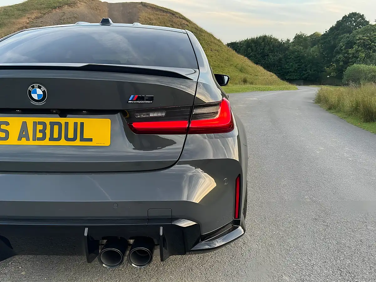 Used 2022 BMW M3 Competition Grey - Interior and Exterior details 10