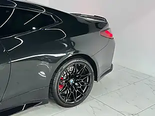 Used 2022 BMW M4 Competition Black - Interior and Exterior details 13