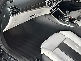 Used 2022 BMW M4 Competition Black - Interior and Exterior details 20