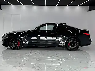 Used 2022 BMW M4 Competition Black - Interior and Exterior details 3