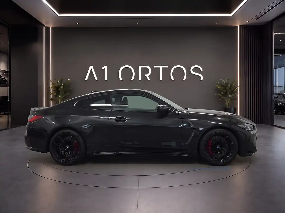Used 2022 BMW M4 Competition Black Sapphire Metallic - Interior and Exterior details 9