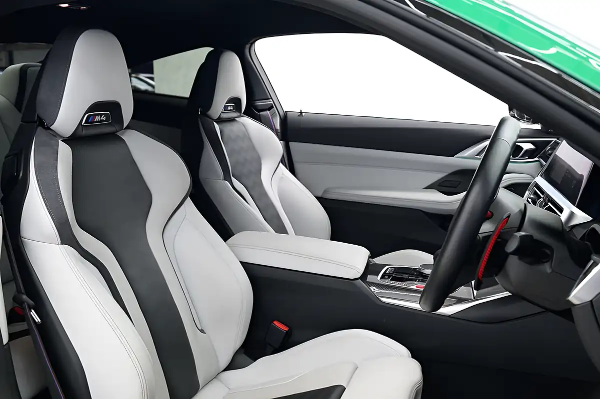 Used 2022 BMW M4 Competition Green - Interior and Exterior details 13