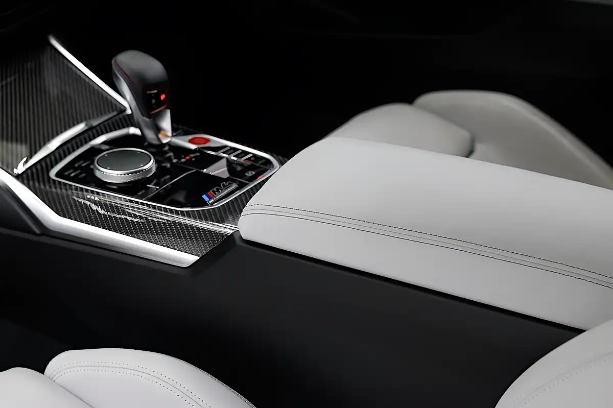 Used 2022 BMW M4 Competition Green - Interior and Exterior details 17