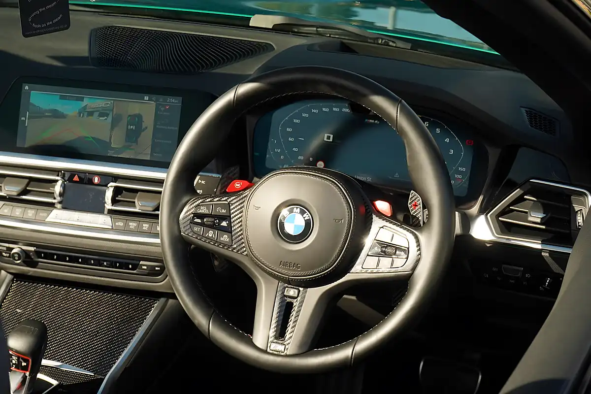 Used 2022 BMW M4 Competition Green - Interior and Exterior details 20