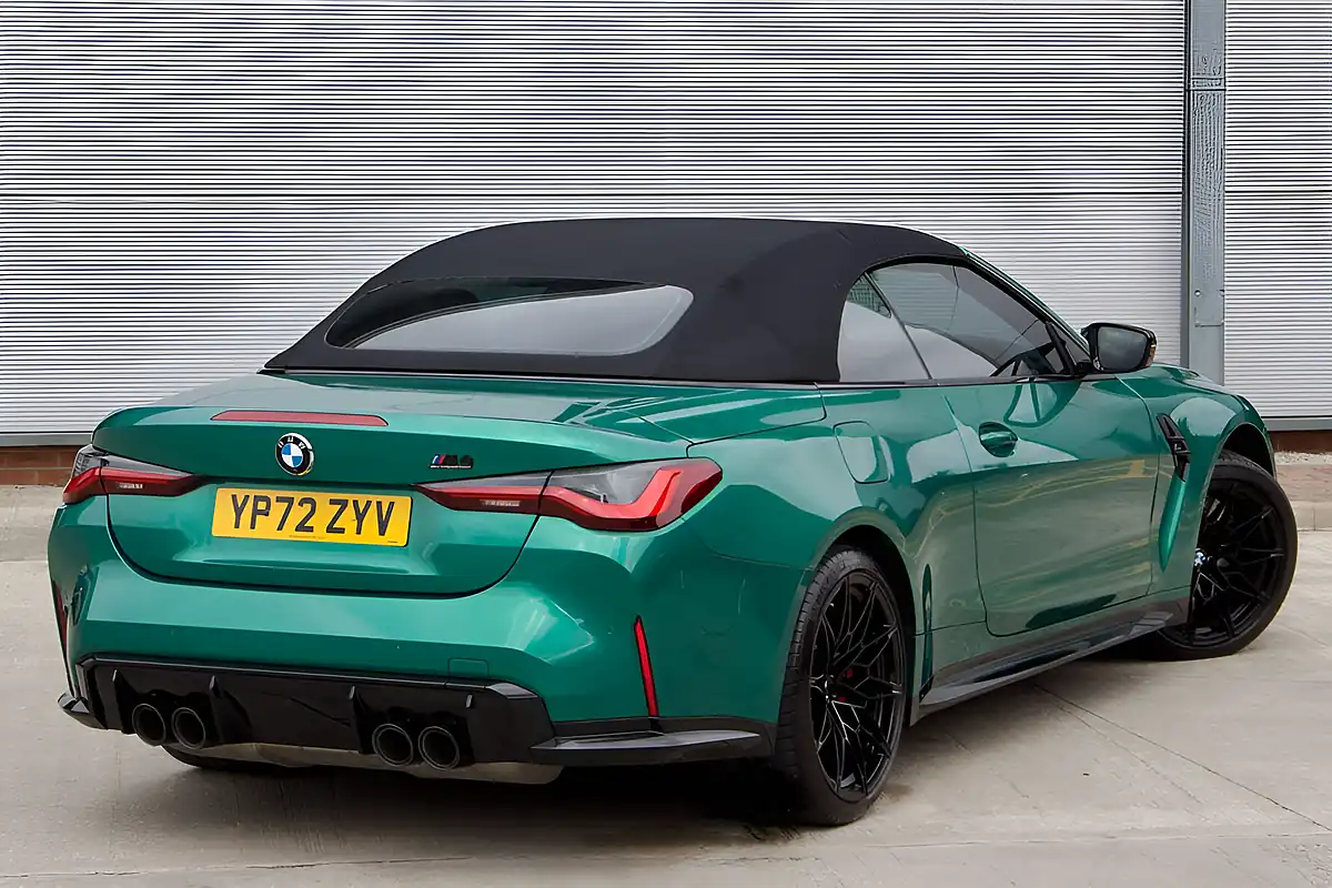 Used 2022 BMW M4 Competition Green - Interior and Exterior details 16