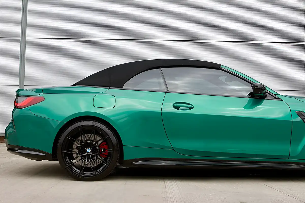 Used 2022 BMW M4 Competition Green - Interior and Exterior details 17