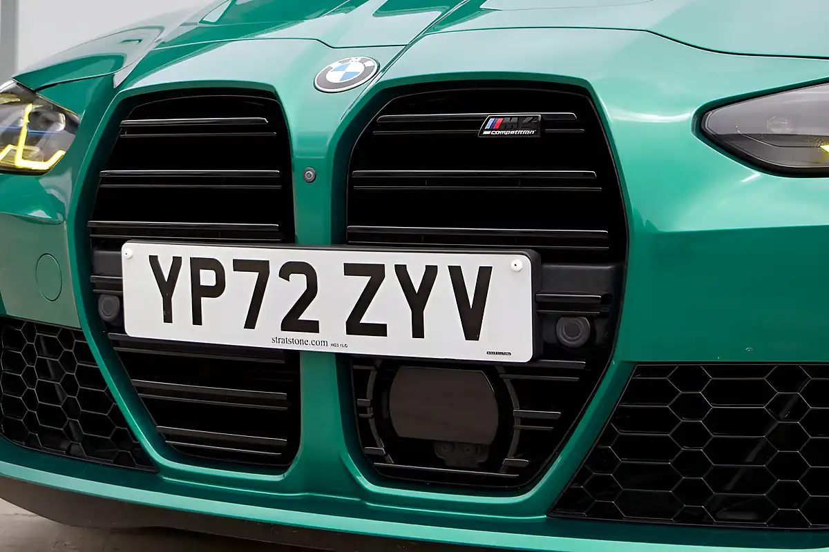 Used 2022 BMW M4 Competition Green - Interior and Exterior details 7