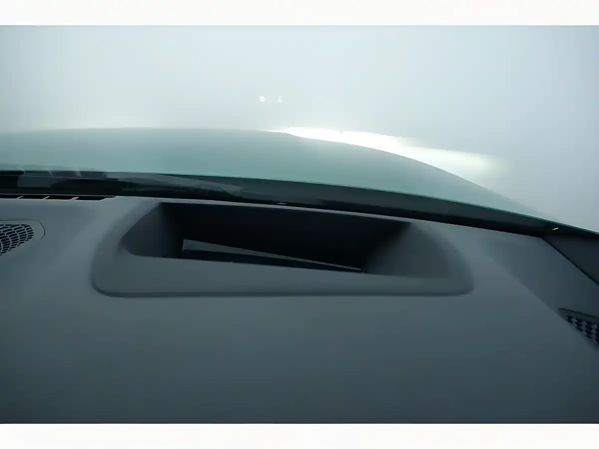 Used 2022 BMW M4 Competition Green - Interior and Exterior details 12