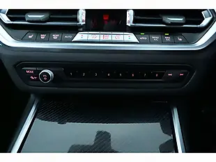Used 2022 BMW M4 Competition Green - Interior and Exterior details 17