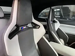 Used 2022 BMW M4 Competition White - Interior and Exterior details 18