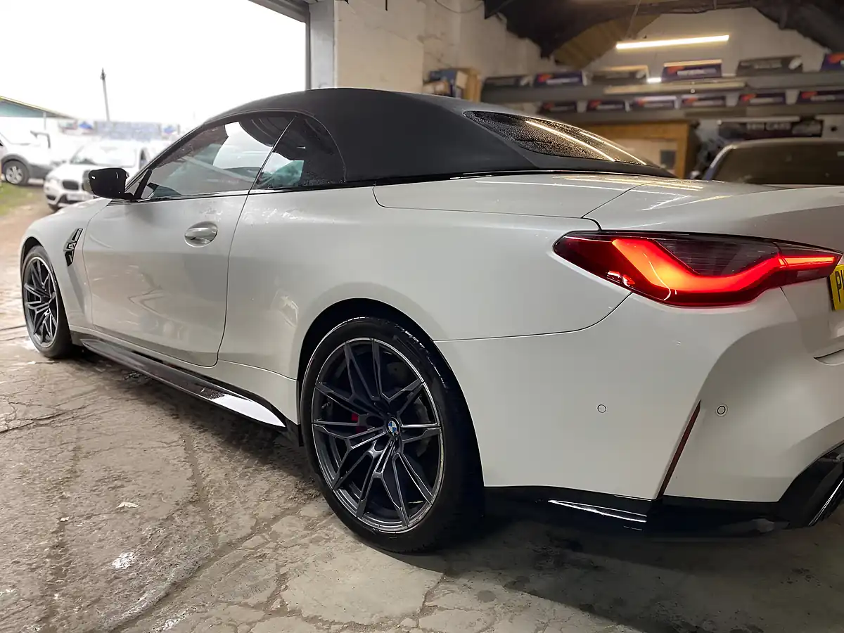 Used 2022 BMW M4 Competition White - Interior and Exterior details 4