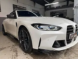 Used 2022 BMW M4 Competition White - Interior and Exterior details 6