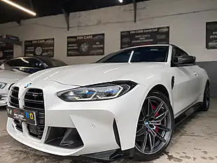 Used 2022 BMW M4 Competition White - Interior and Exterior details 8