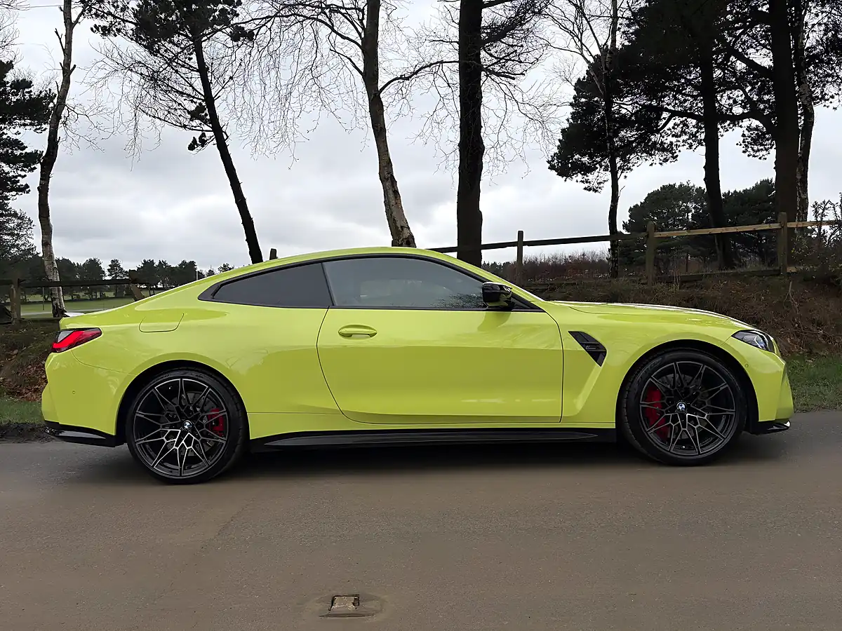 Used 2022 BMW M4 Competition Yellow - Interior and Exterior details 13