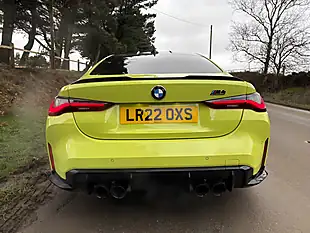 Used 2022 BMW M4 Competition Yellow - Interior and Exterior details 17