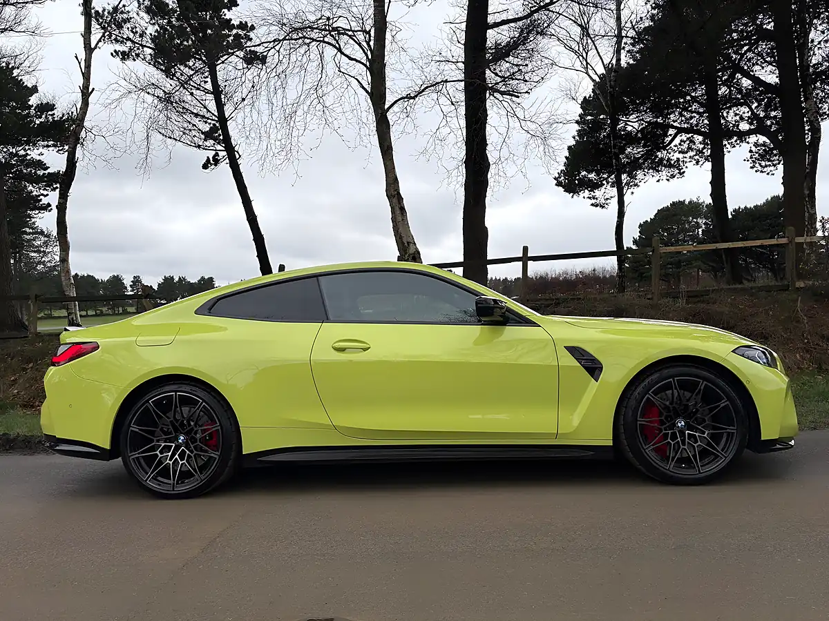 Used 2022 BMW M4 Competition Yellow - Interior and Exterior details 4