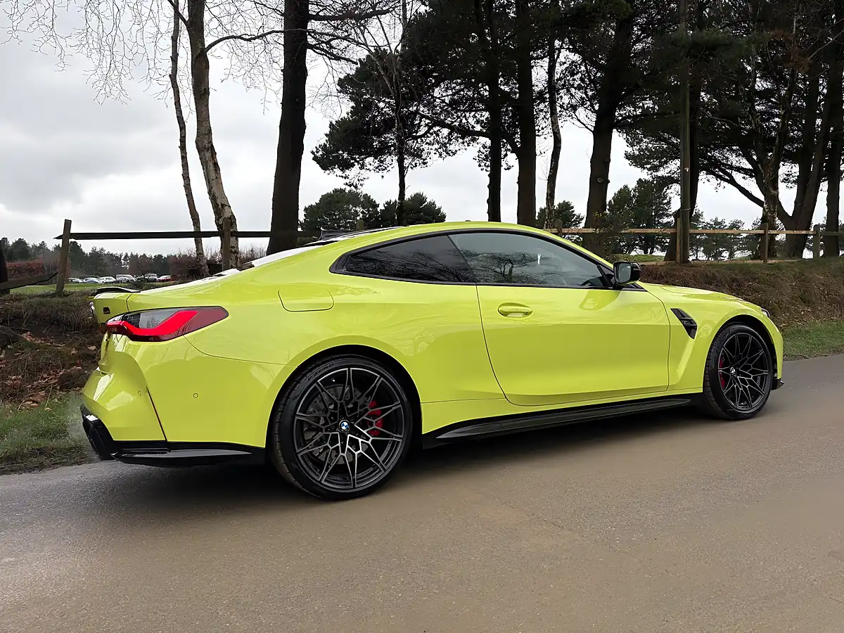 Used 2022 BMW M4 Competition Yellow - Interior and Exterior details 5