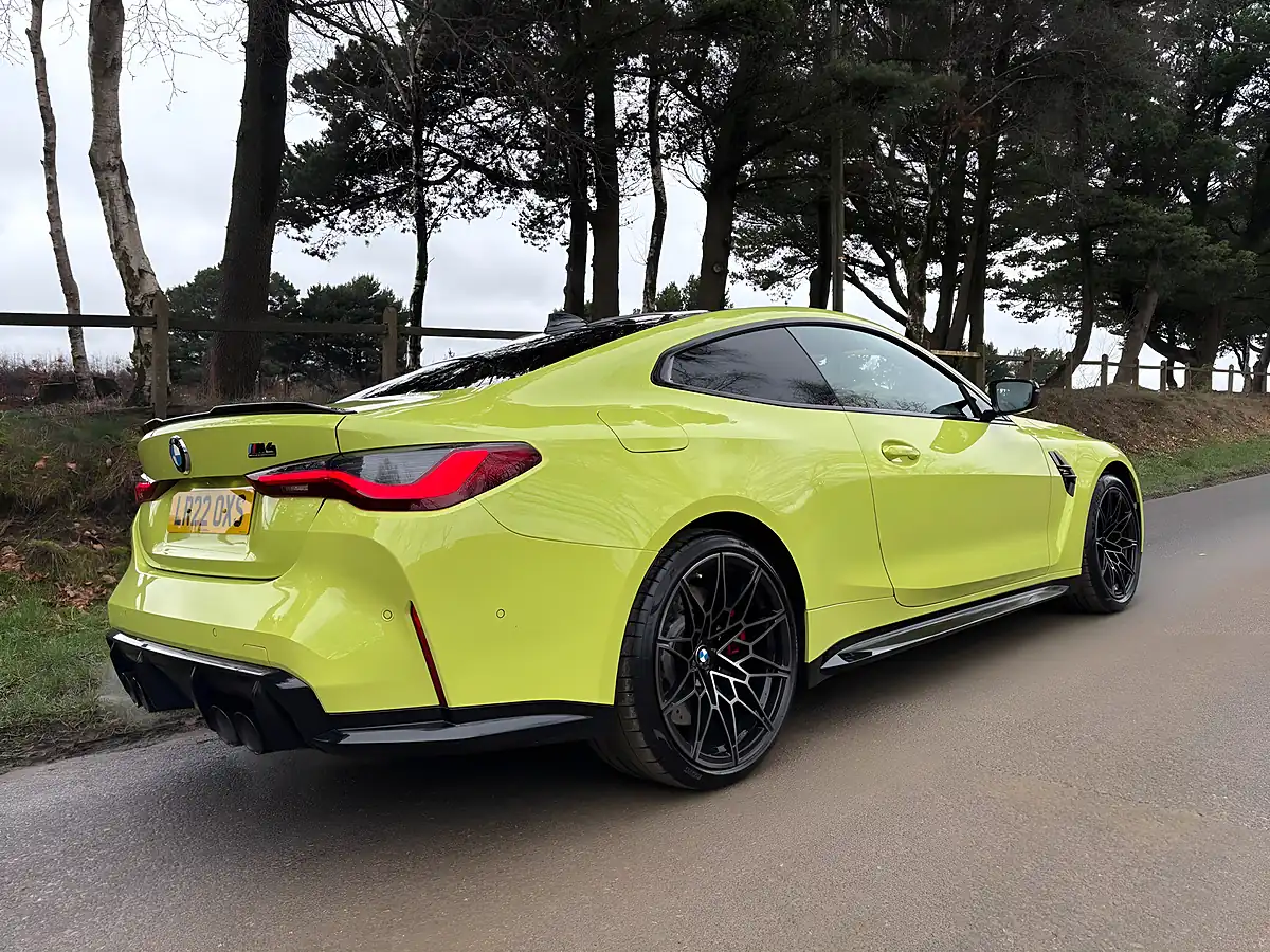 Used 2022 BMW M4 Competition Yellow - Interior and Exterior details 6