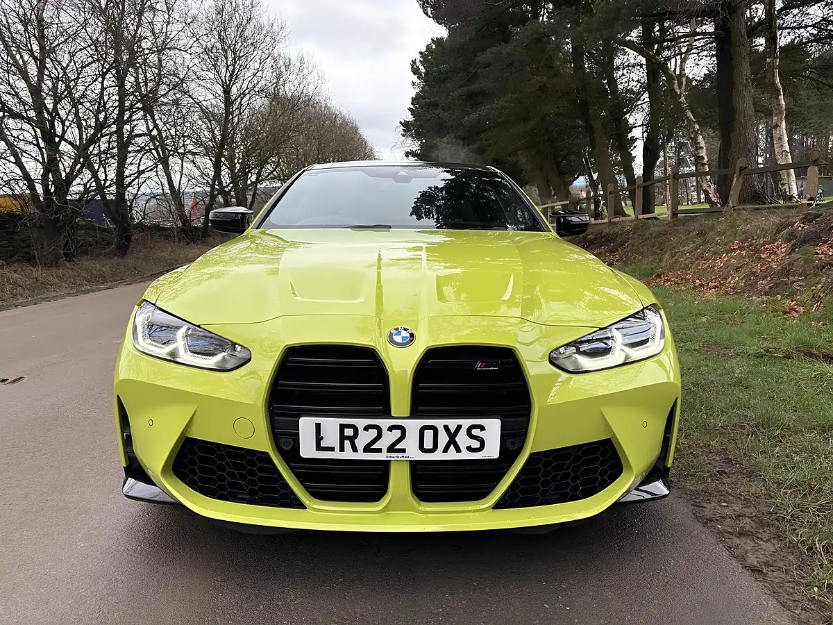 Used 2022 BMW M4 Competition Yellow - Interior and Exterior details 9