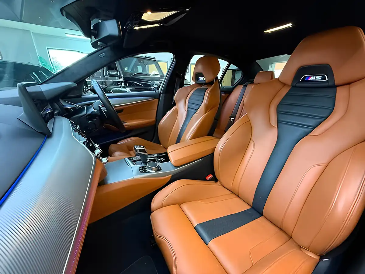 Used 2022 BMW M5 Competition Grey - Interior and Exterior details 15