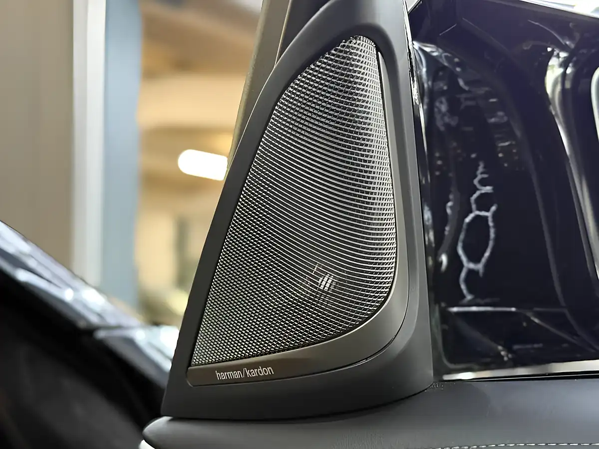 Used 2022 BMW M5 Competition Grey - Interior and Exterior details 17