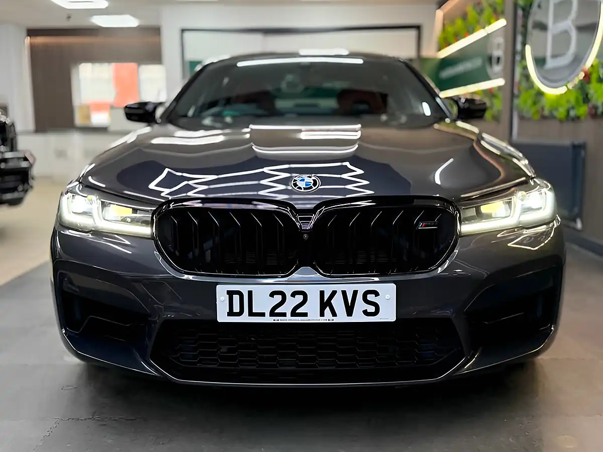 Used 2022 BMW M5 Competition Grey - Interior and Exterior details 3