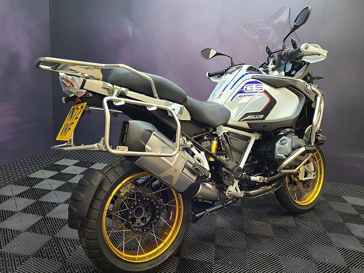 Used 2022 BMW R 1250 Gs Adventure Rallye Te Multi-Colour - Interior and Exterior details 12