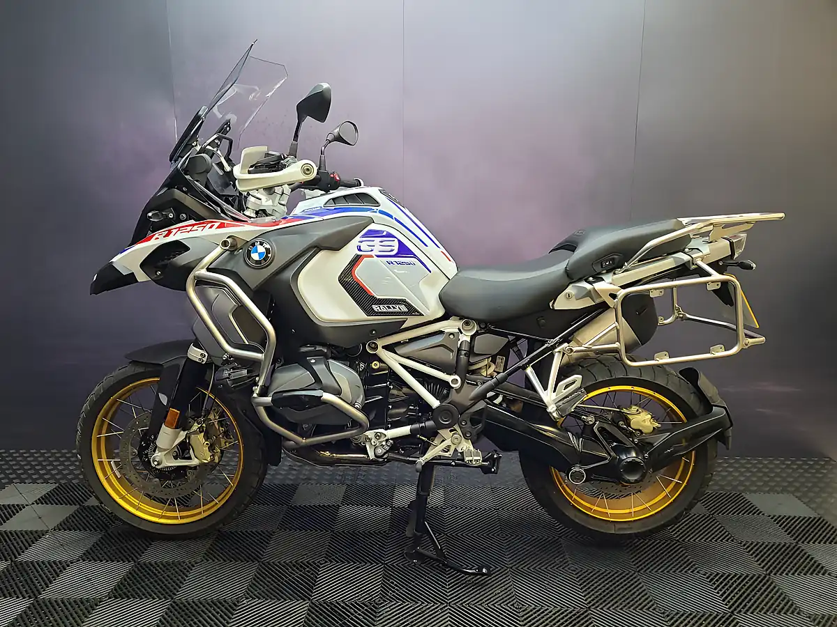 Used 2022 BMW R 1250 Gs Adventure Rallye Te Multi-Colour - Interior and Exterior details 3