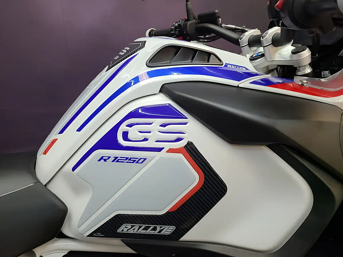 Used 2022 BMW R 1250 Gs Adventure Rallye Te Multi-Colour - Interior and Exterior details 6