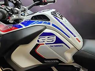 Used 2022 BMW R 1250 Gs Adventure Rallye Te Multi-Colour - Interior and Exterior details 9