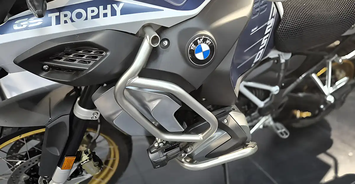 Used 2022 BMW R 1250 Gs Adventure Trophy Te - Interior and Exterior details 15