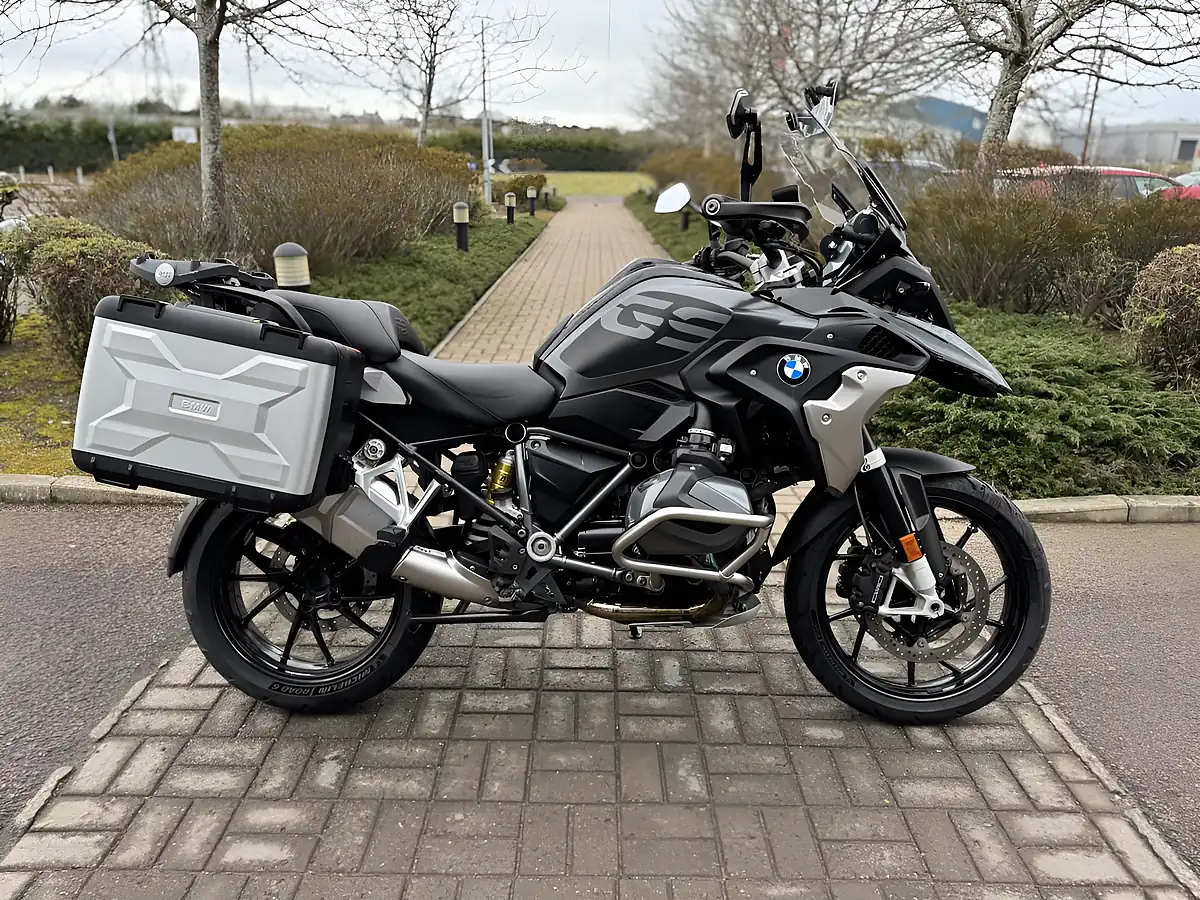 Used 2022 BMW R 1250 Gs Te Triple Black Edition Black - Front View