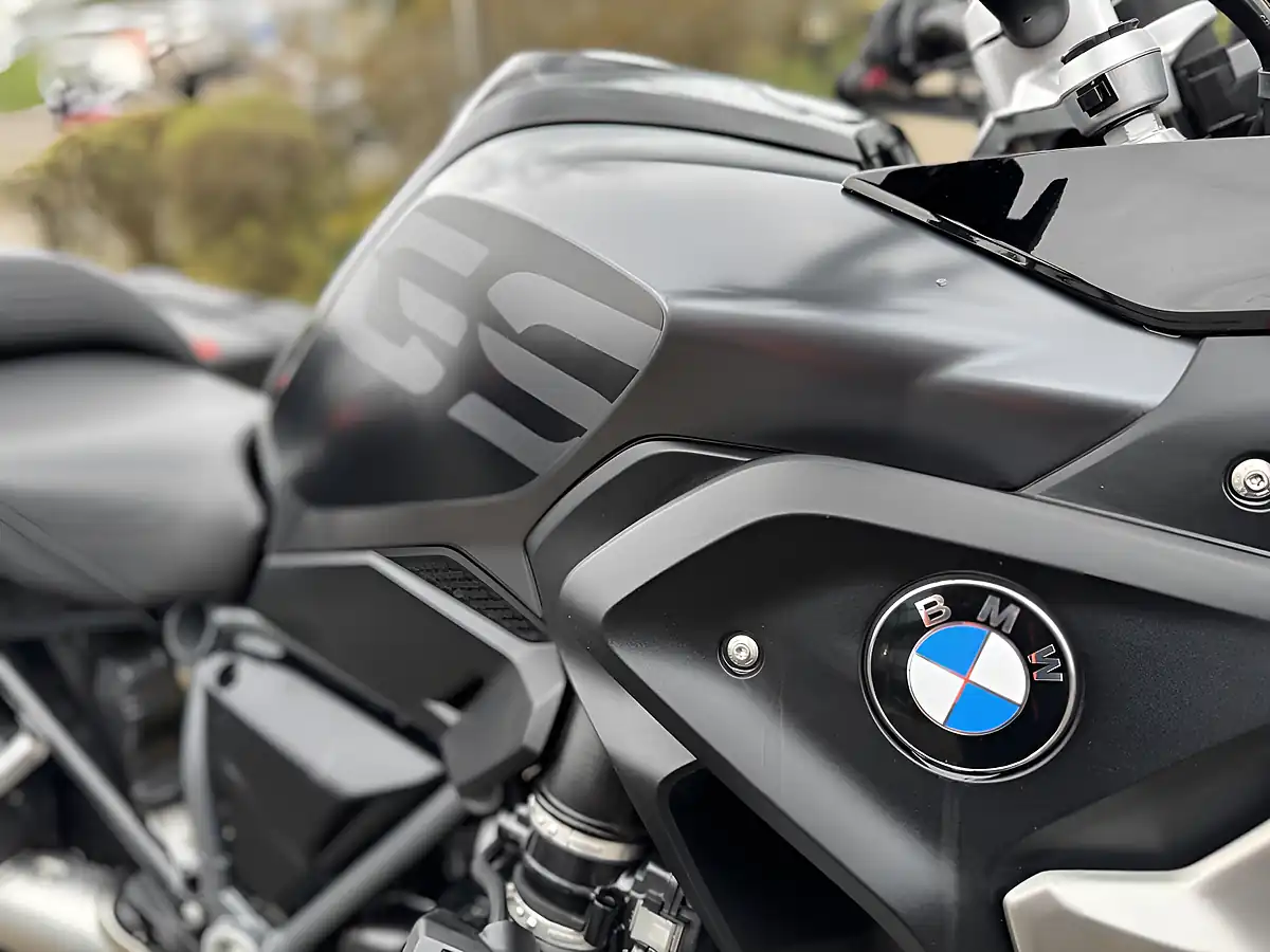 Used 2022 BMW R 1250 Gs Te Triple Black Edition Black - Interior and Exterior details 13