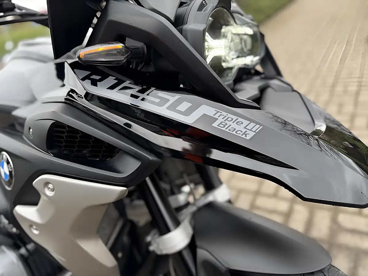 Used 2022 BMW R 1250 Gs Te Triple Black Edition Black - Interior and Exterior details 14