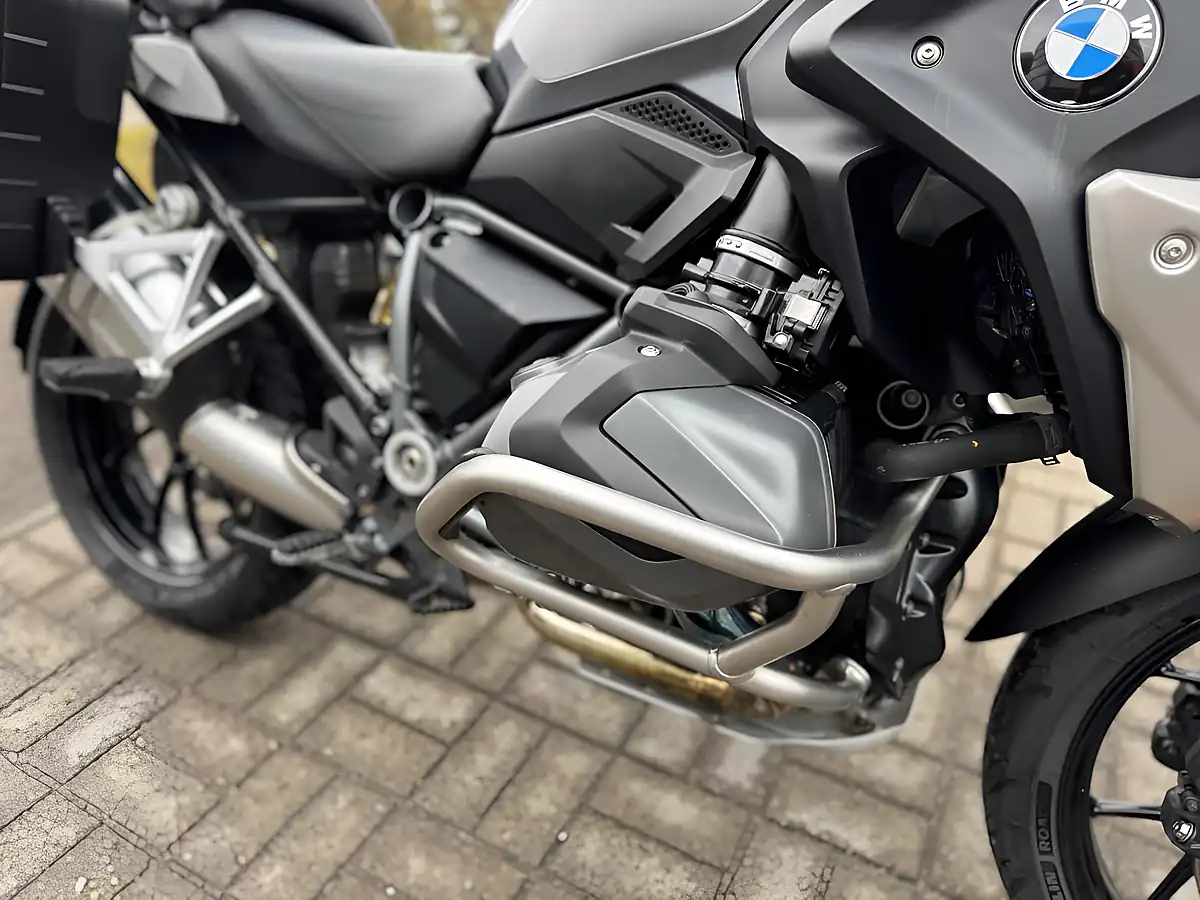 Used 2022 BMW R 1250 Gs Te Triple Black Edition Black - Interior and Exterior details 15