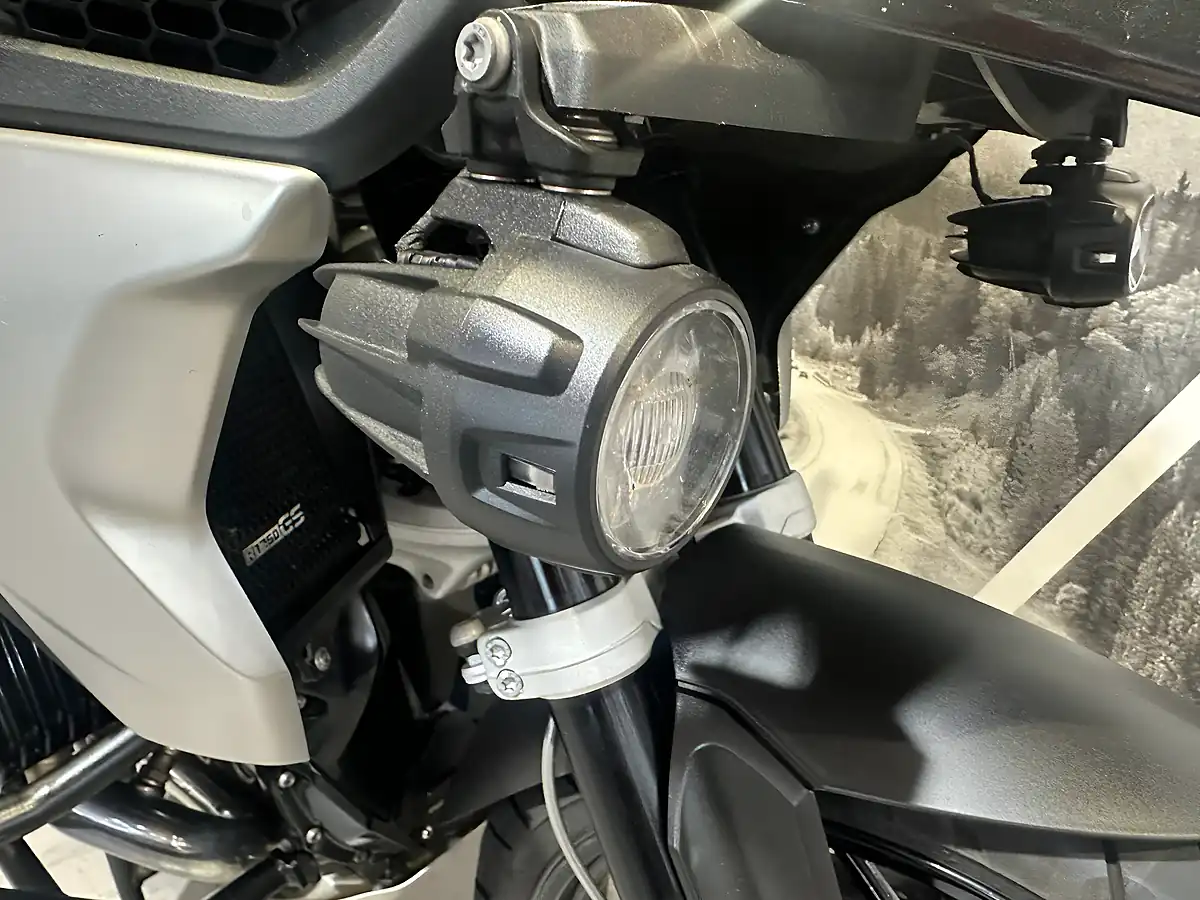 Used 2022 BMW R 1250 Gs Triple Black Black - Interior and Exterior details 20
