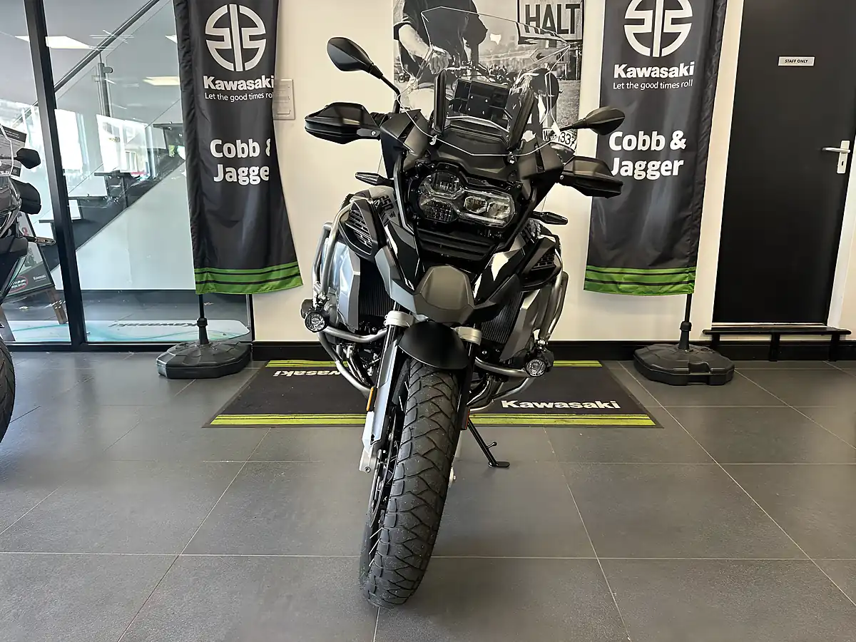 Used 2022 BMW R1250 Gs Adventure Te Spec Triple Black Triple Black - Interior and Exterior details 10