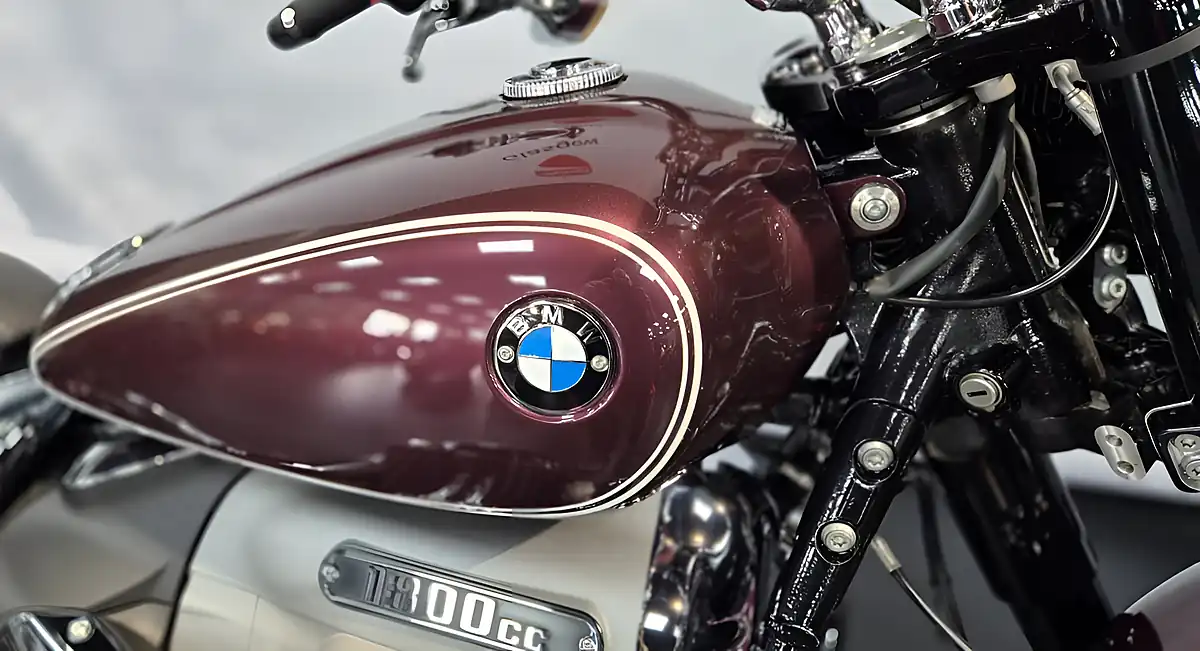 Used 2022 BMW R18 First Edition Purple Silk - Interior and Exterior details 8