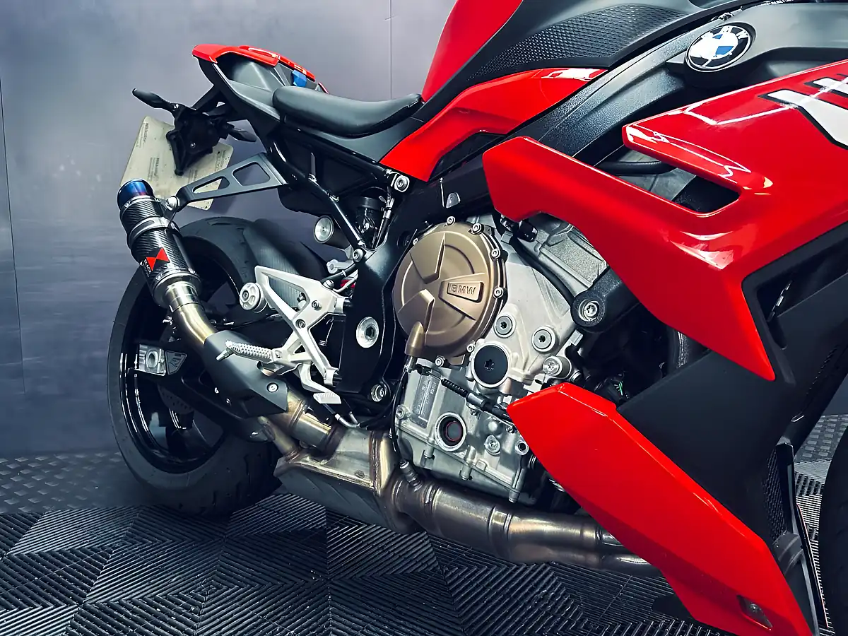 Used 2022 BMW S 1000 R Sport Red - Interior and Exterior details 10