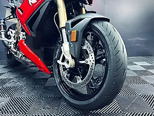 Used 2022 BMW S 1000 R Sport Red - Interior and Exterior details 15