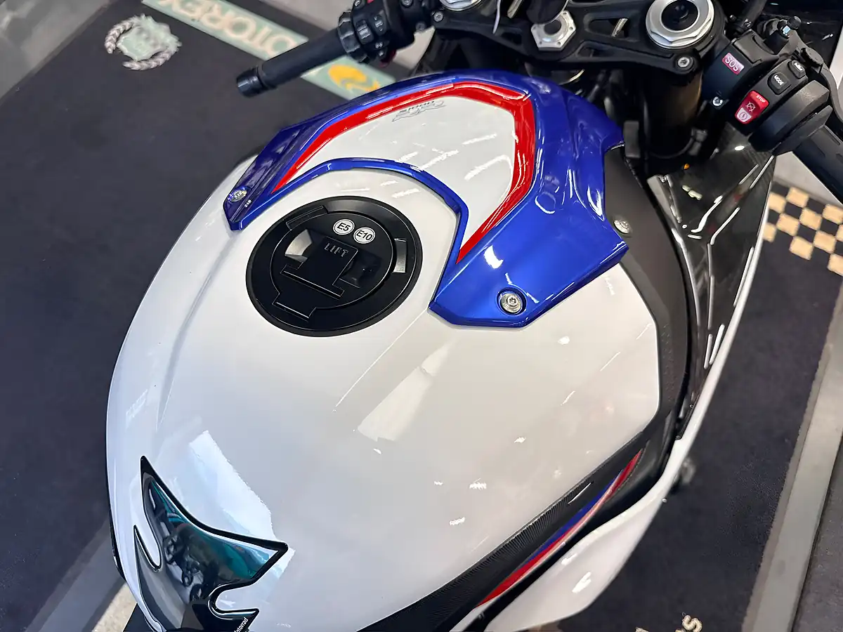 Used 2022 BMW S1000RR M Sport - Interior and Exterior details 14