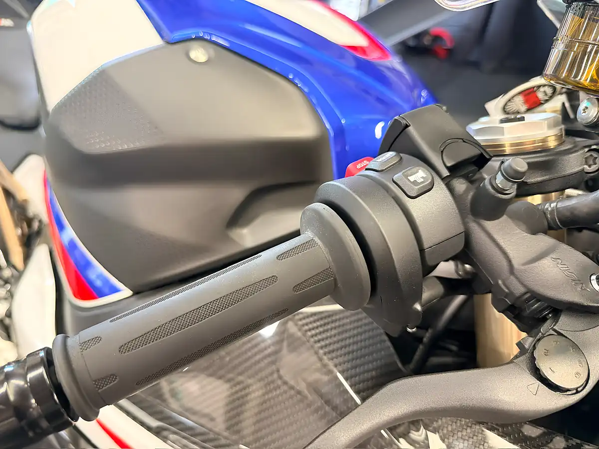 Used 2022 BMW S1000RR M Sport - Interior and Exterior details 15
