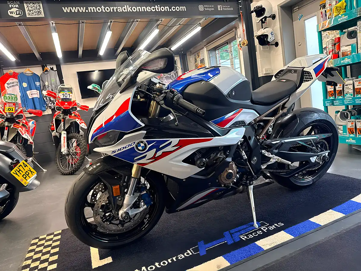 Used 2022 BMW S1000RR M Sport - Interior and Exterior details 17
