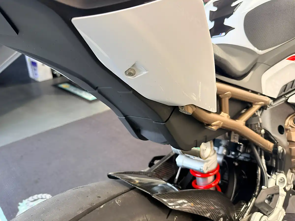 Used 2022 BMW S1000RR M Sport - Interior and Exterior details 9