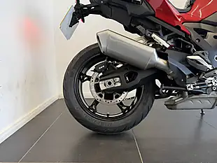Used 2022 BMW S1000XR Te Racing Red - Interior and Exterior details 2