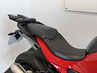Used 2022 BMW S1000XR Te Racing Red - Interior and Exterior details 6